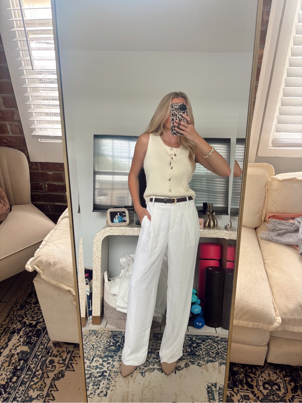 NWT Ann Taylor White Petite Pleated Straight Pant - Picture 3 of 6